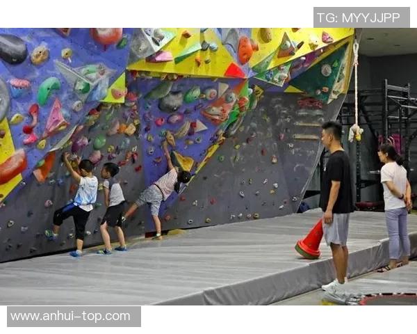 西安极限运动队中路突破的成功与挑战分析